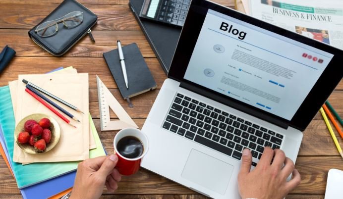 How Newbies Can Earn Money Online