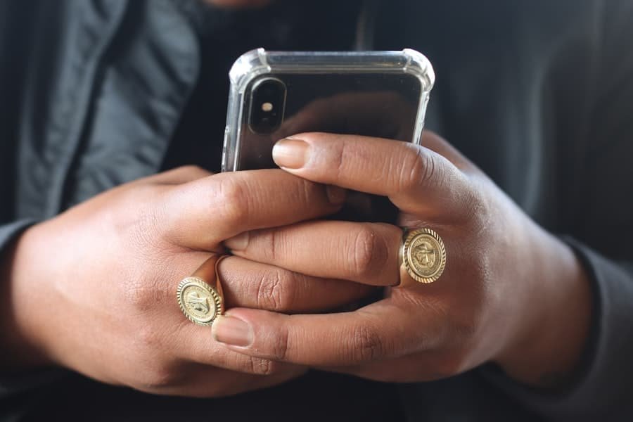 Smartphone with money icon