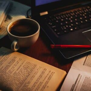 Photo Laptop and coffee