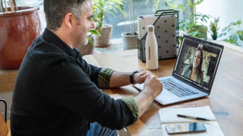 Photo Virtual assistant